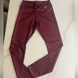 NIKE DRI-FIT SPARKLY LEGGINGS